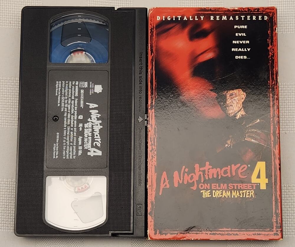 A Nightmare on Elm Street 4 The Dream Master Digitally Remastered--Extra Feature